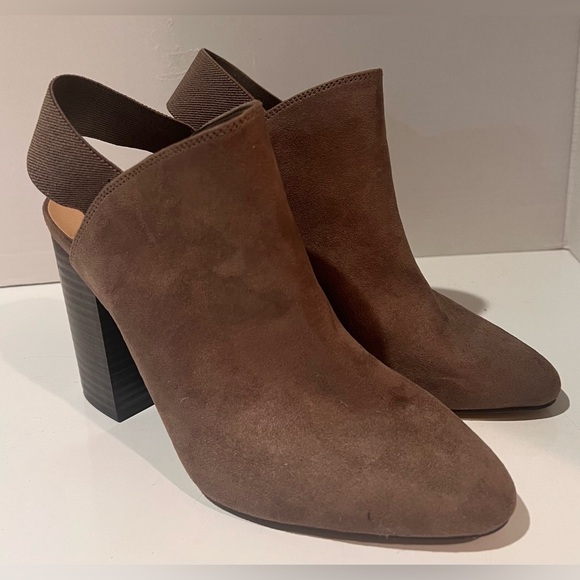 Call It Spring Brown Mules - Picture 5 of 12